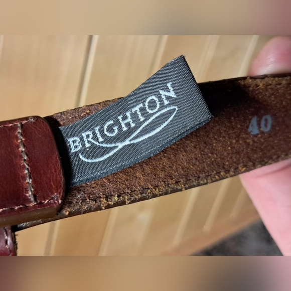 Brighton 40" Leather Belt - Picture 3 of 4